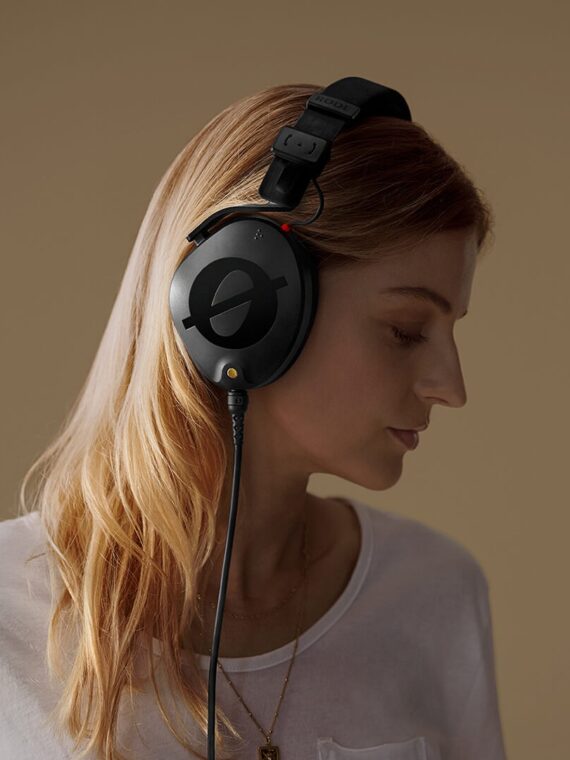 NTH-CABLE Cable para auriculares NTH 2.4 m (negro)